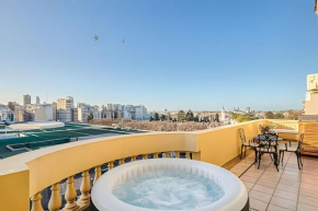 Terraza Privada con Jacuzzi y Parrilla en Recoleta